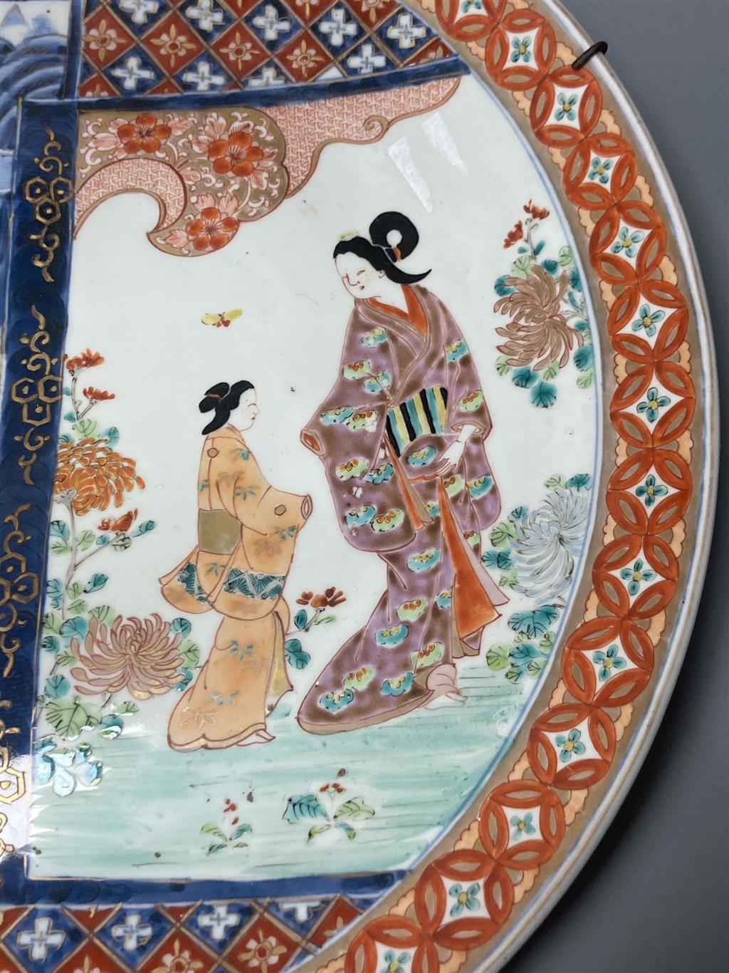 A Japanese Imari charger, diameter 46cm